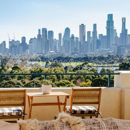 Spectacular Views Over Albert Park Melbourne Eksteriør billede